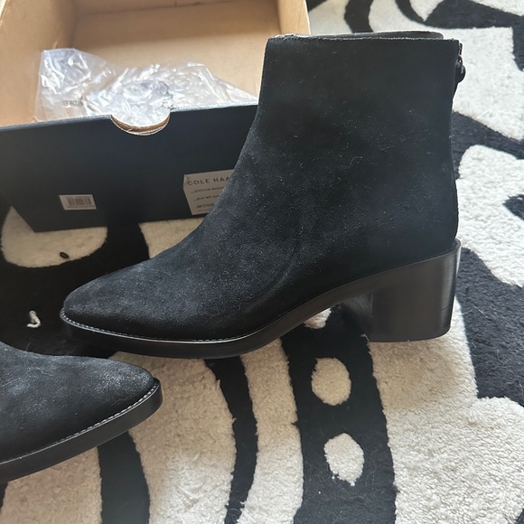 Cole Haan Taylor bootie black suede - Picture 6 of 7